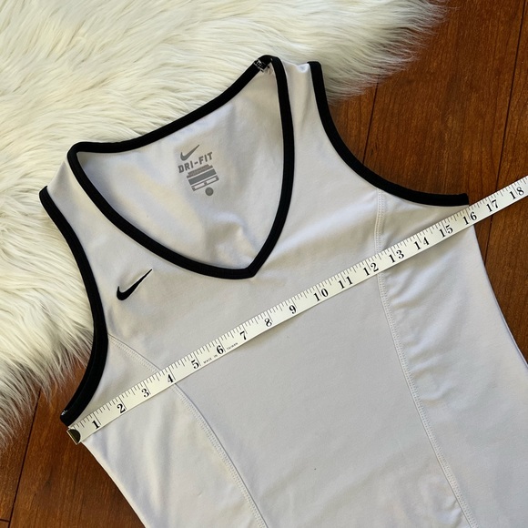 Nike Team Fitted V-Neck Sleeveless Tank Top in White with Black Trim - Picture 10 of 11